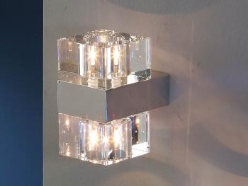 Cubic wallbracket of 2 lights